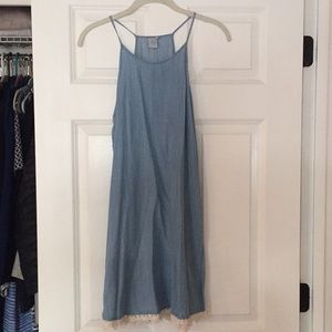Chambray halter dress w lace detail